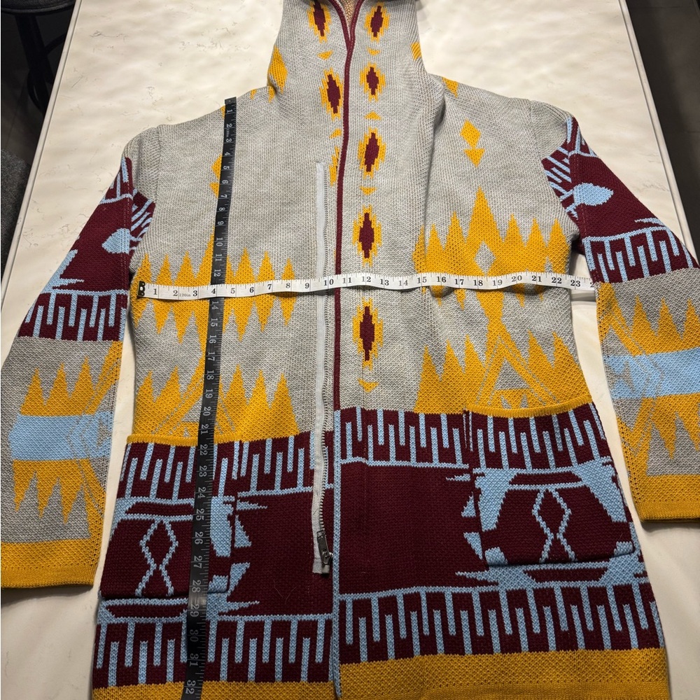 Colorful Geometric Patterned Hoodie